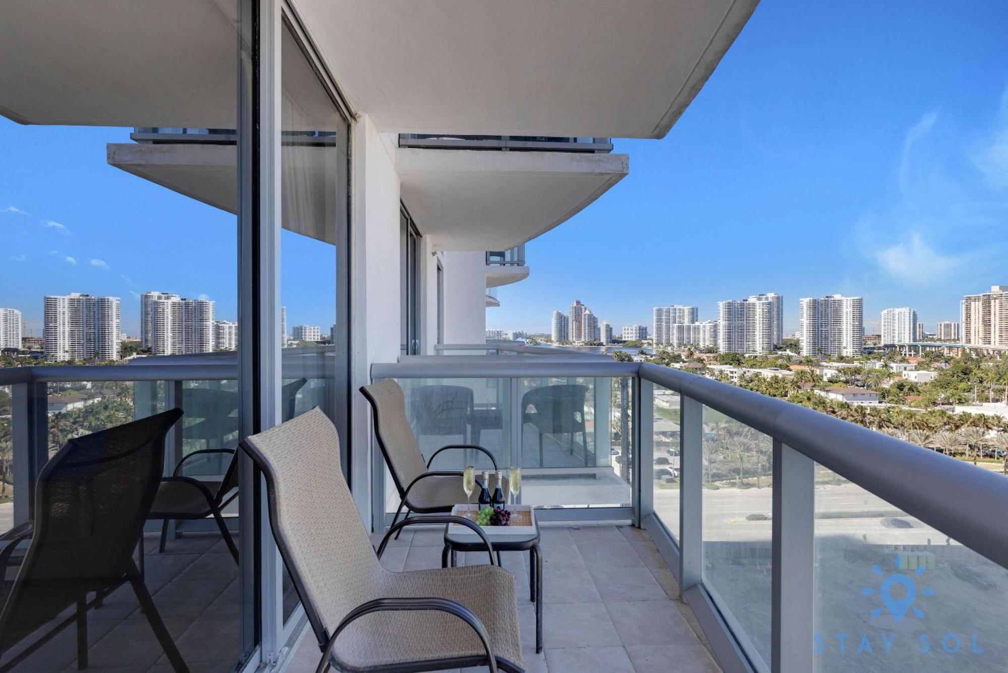 Beachfront Resort - Pool - Ocean View Balcony- Gym 迈阿密海滩 外观 照片